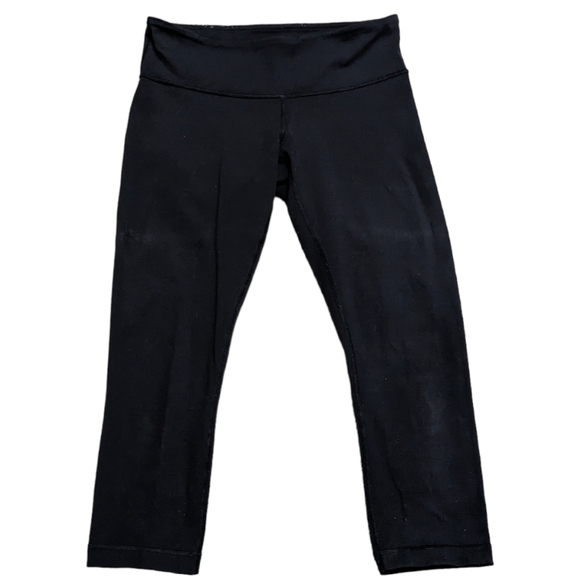 lululemon athletica Pants - Lululemon Wunder Under mid-rise crops black luon sz 8